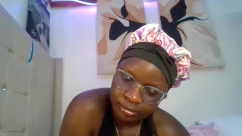 Snapshot of squirtbabey chatting on May 31, 2026, 12:08 am Juicy online show from May 31, 2026, 12:08 am