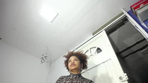 Snapshot of squirter_girl69 chatting on April 26, 2026, 10:02 am squirter_girl69 online show from April 26, 2026, 10:02 am