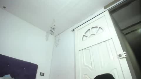 Snapshot of squirter_girl69 chatting on May 27, 2026, 4:31 am squirter_girl69 online show from May 27, 2026, 4:31 am