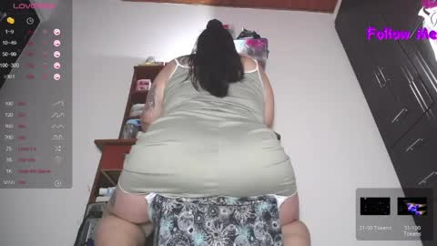Snapshot of squirtmachinex chatting on May 3, 2026, 1:33 am Wanda online show from May 3, 2026, 1:33 am