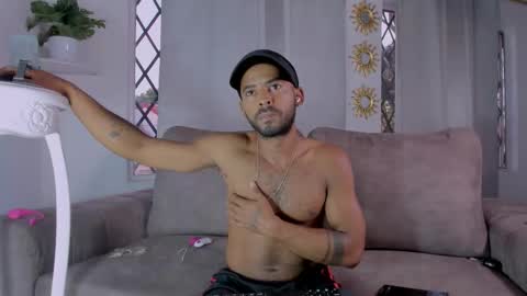 Teddy online show from February 17, 2026, 8:59 pm