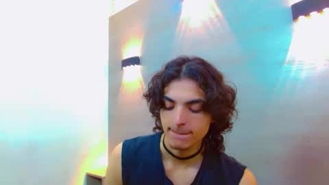 Snapshot of sr_bonnyethan chatting on November 19, 2025, 2:50 pm ethan online show from November 19, 2025, 2:50 pm