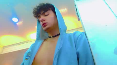 Snapshot of sr_bonnyethan chatting on December 2, 2025, 2:12 pm ethan online show from December 2, 2025, 2:12 pm