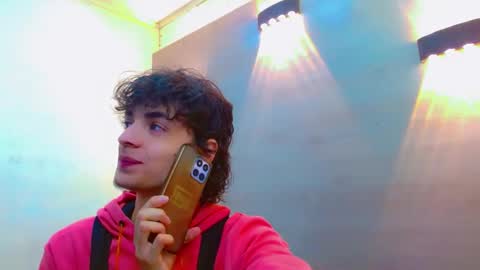 Snapshot of sr_bonnyethan chatting on January 7, 2026, 1:24 pm ethan online show from January 7, 2026, 1:24 pm