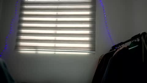 sorry mom online show from October 23, 2025, 5:33 pm