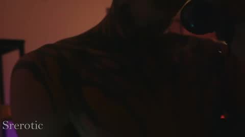 Snapshot of srerotic chatting on April 30, 2026, 9:52 pm Matt online show from April 30, 2026, 9:52 pm