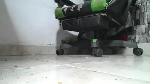 sr master cum its my old account online show from May 19, 2026, 1:56 am