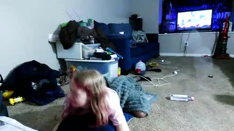 sriley386444137 online show from February 12, 2025, 8:38 am