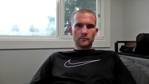 Snapshot of sscccooottt chatting on November 17, 2025, 11:32 pm sscccooottt online show from November 17, 2025, 11:32 pm