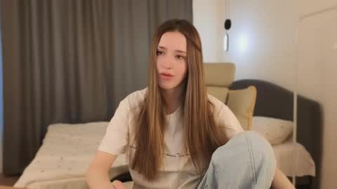 Chloe online show from May 29, 2026, 5:16 am