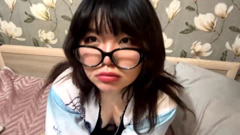 Snapshot of st_annia chatting on November 2, 2025, 9:06 pm Emily online show from November 2, 2025, 9:06 pm