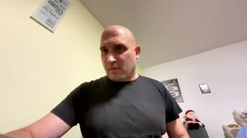 sta13 online show from October 25, 2025, 9:42 pm