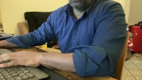 Snapshot of sta_real chatting on February 7, 2025, 1:53 pm fun life online show from February 7, 2025, 1:53 pm