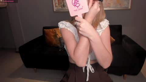 Stacy Woods online show from June 6, 2026, 11:04 am