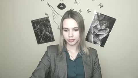 Stacy online show from December 23, 2024, 5:11 pm