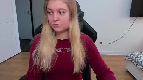 Snapshot of stacy_miraclee chatting on March 9, 2025, 1:59 pm Stacy online show from March 9, 2025, 1:59 pm