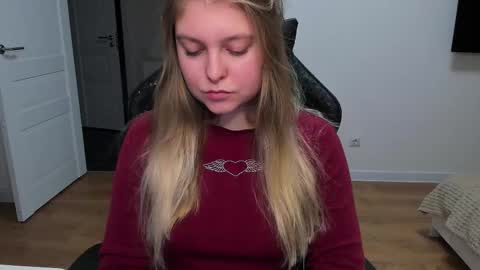 Snapshot of stacy_miraclee chatting on November 25, 2025, 4:07 pm Stacy online show from November 25, 2025, 4:07 pm