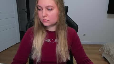 Snapshot of stacy_miraclee chatting on November 26, 2025, 3:46 pm Stacy online show from November 26, 2025, 3:46 pm