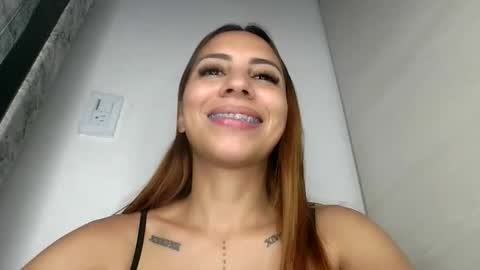 Stacy Queen online show from April 19, 2026, 2:44 am