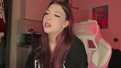 Stacy online show from October 26, 2025, 3:51 pm