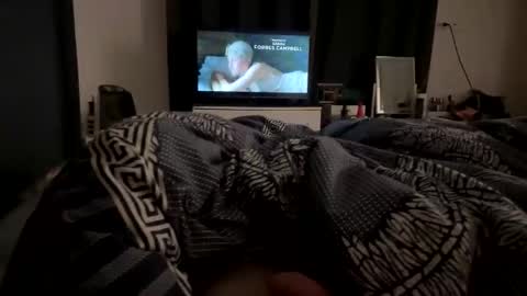 stacyandmax online show from September 13, 2025, 2:17 pm