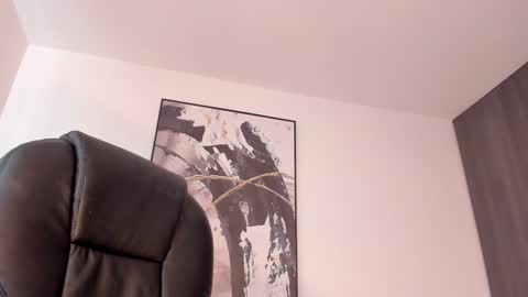 Stacy Conner online show from December 20, 2024, 9:39 pm