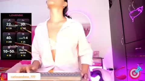 Snapshot of stacyfoxx_ chatting on June 24, 2026, 5:23 pm stacy fox online show from June 24, 2026, 5:23 pm