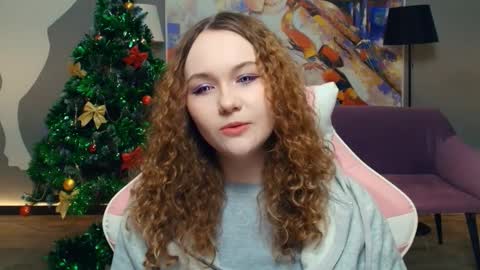 Snapshot of stacyroller chatting on February 21, 2026, 6:53 pm Violet online show from February 21, 2026, 6:53 pm