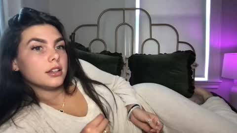 Stacy online show from September 25, 2025, 5:16 pm