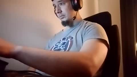 stallion891114 online show from February 17, 2026, 12:18 am