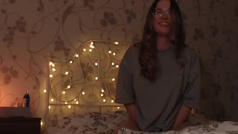 Snapshot of star_shopping chatting on December 22, 2024, 3:44 am Alice online show from December 22, 2024, 3:44 am