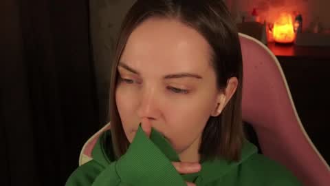 Snapshot of star_shopping chatting on January 20, 2025, 7:35 pm Alice online show from January 20, 2025, 7:35 pm