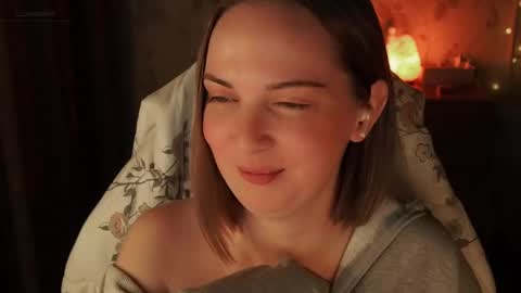 Snapshot of star_shopping chatting on March 12, 2025, 3:18 pm Alice online show from March 12, 2025, 3:18 pm