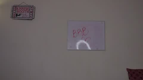 stardust_seiya online show from December 2, 2024, 8:19 am