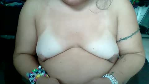 starella___saxxxton online show from November 15, 2025, 3:08 pm