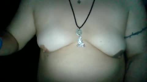 Snapshot of starella___saxxxton chatting on April 19, 2026, 12:22 am starella___saxxxton online show from April 19, 2026, 12:22 am