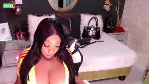 Snapshot of starhappy chatting on June 5, 2026, 1:56 am Welcome Im VICTORIA Your love is my passion activate my love and moaning with your tips and enjoy with me online show from June 5, 2026, 1:56 am