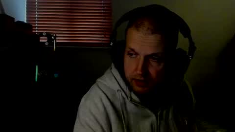 Snapshot of starlight1987 chatting on February 15, 2025, 3:28 pm Adam online show from February 15, 2025, 3:28 pm