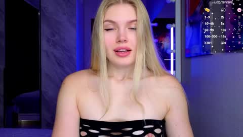 Caroline online show from March 30, 2026, 2:56 am