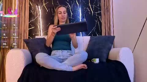 starlight_mature11_aws online show from July 11, 2026, 7:27 pm