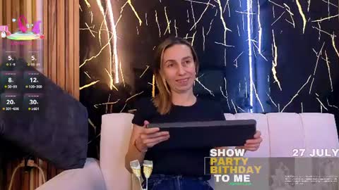 starlight_mature23_aws online show from July 24, 2026, 9:24 pm