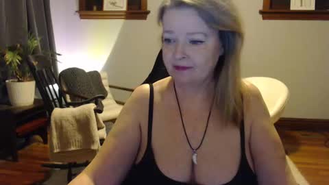 Starrynight1 online show from March 7, 2025, 4:13 am