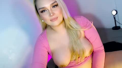 Snapshot of stassy_baby101 chatting on February 3, 2025, 7:18 am Stassy online show from February 3, 2025, 7:18 am