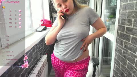 Snapshot of stasyasunshine chatting on April 6, 2026, 3:26 am stasyasunshine online show from April 6, 2026, 3:26 am