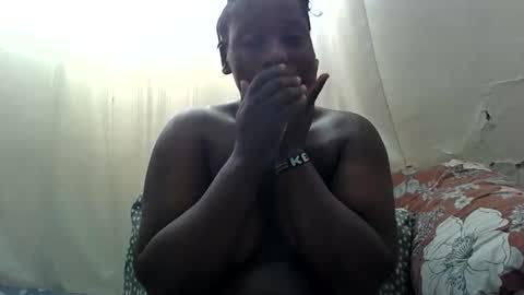 Snapshot of steamy_gal chatting on May 28, 2026, 7:27 am steamy_gal online show from May 28, 2026, 7:27 am