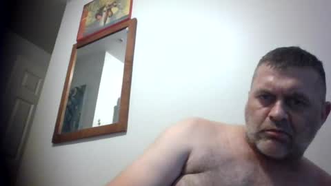 Snapshot of steelgodzill chatting on August 10, 2026, 4:27 am steelgodzill online show from August 10, 2026, 4:27 am