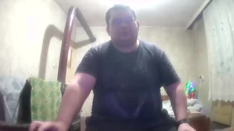 Stefan online show from November 30, 2025, 3:10 am