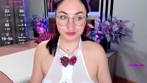 StefanaWinter online show from May 25, 2026, 10:10 am