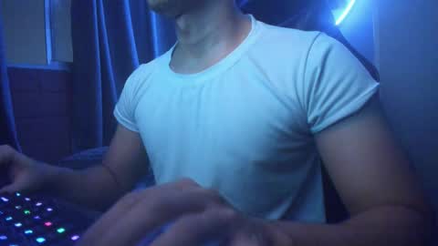 Snapshot of stefann_salvatore chatting on November 30, 2025, 5:44 am Stefann Salvatore online show from November 30, 2025, 5:44 am