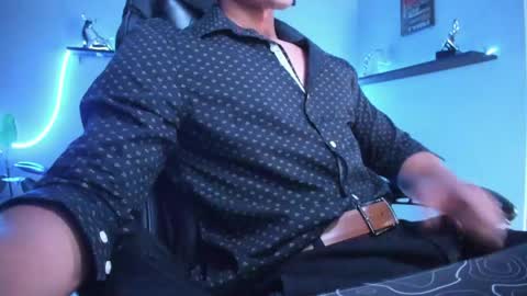 Snapshot of stefann_salvatore chatting on April 21, 2026, 1:42 am Stefann Salvatore online show from April 21, 2026, 1:42 am